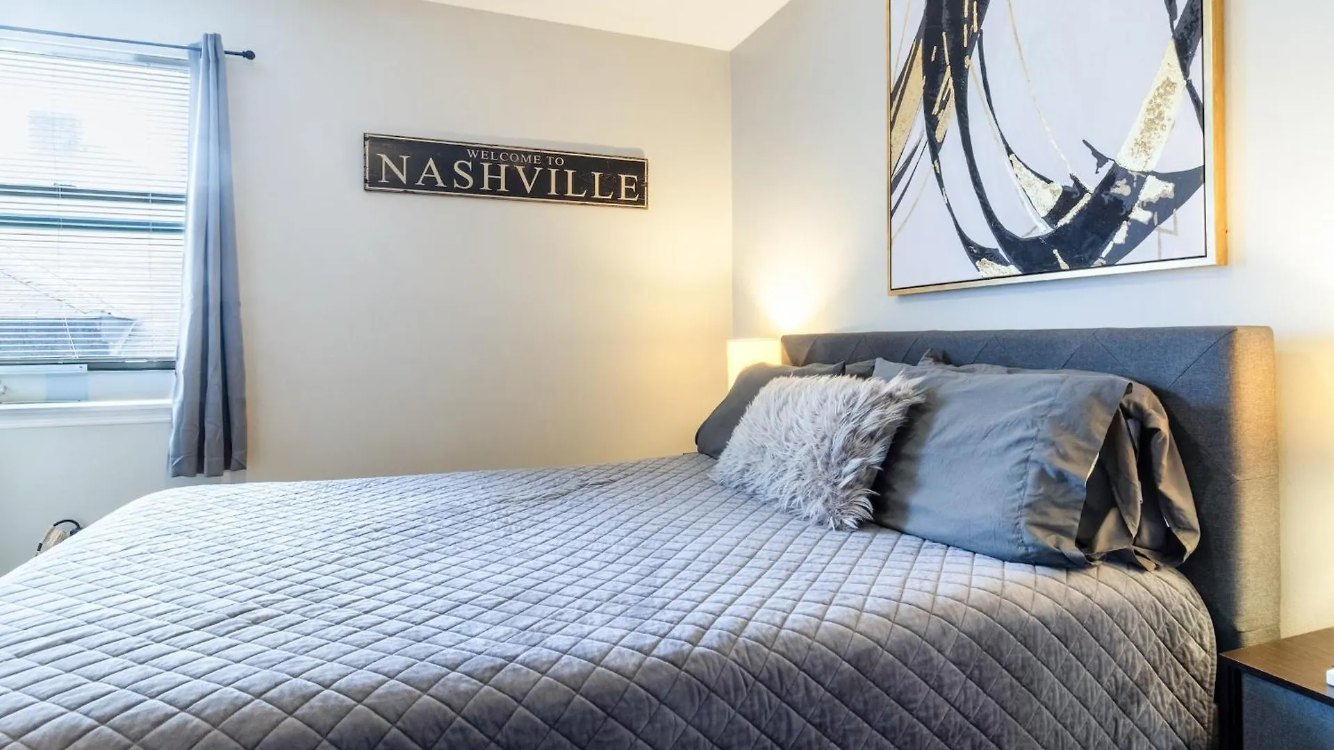 公寓 Charming 2 Bedroom Condo In Nashville With Free Parking